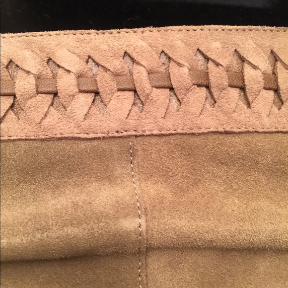 Volatile Mid Calf Boots - Picture 5 of 5